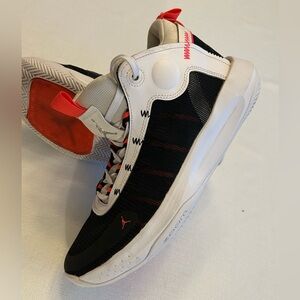 Nike Jordan Jumpman 2020 White/Black/Red Orbit Sneakers